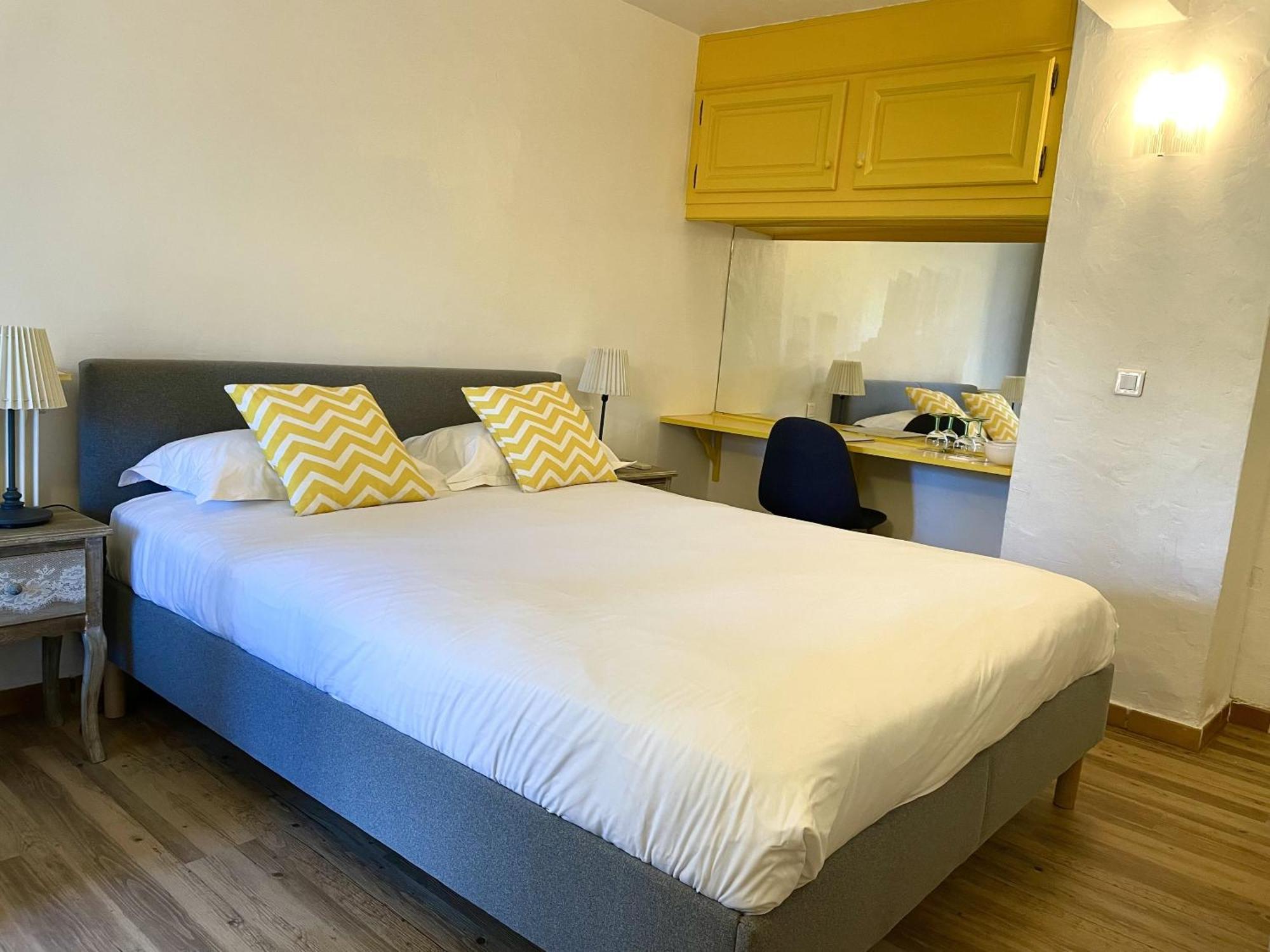 סן-מקסים Hotel Jas Neuf חדר תמונה