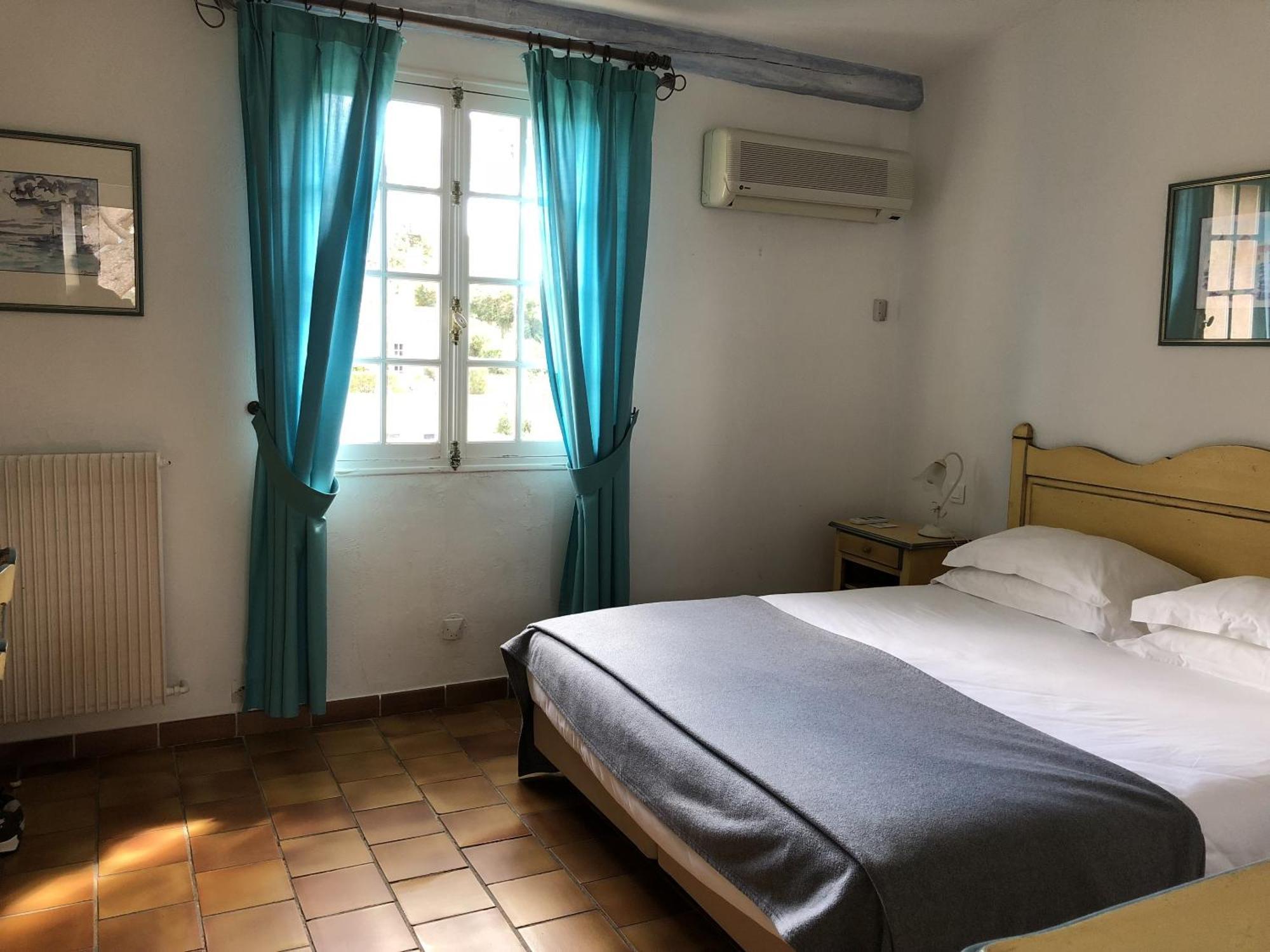 סן-מקסים Hotel Jas Neuf חדר תמונה