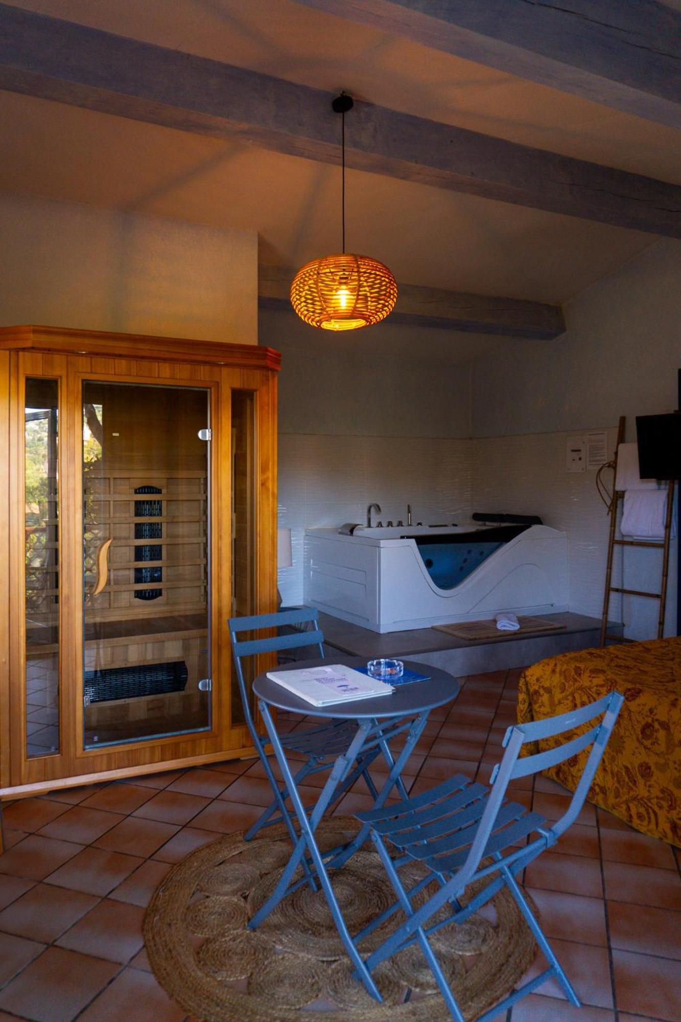 סן-מקסים Hotel Jas Neuf מראה חיצוני תמונה